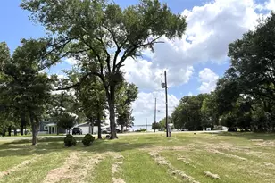 19989 Post Oak Loop, Thornton, TX 76687 - Photo 4