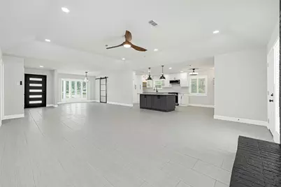 10019 Braes Forest Drive, Houston, TX 77071 - Photo 4