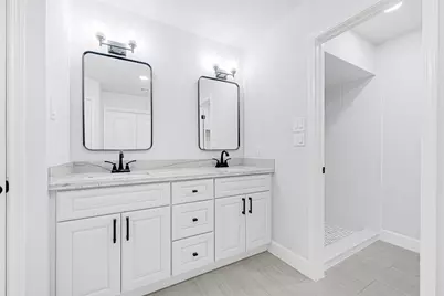 10019 Braes Forest Drive, Houston, TX 77071 - Photo 8