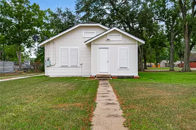 2515 School Street, Needville, TX 77461 - Photo 4