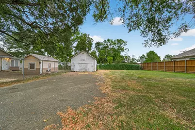 2515 School Street, Needville, TX 77461 - Photo 32