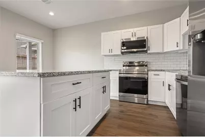 14010 Longstreet Road #6, Willis, TX 77318 - Photo 22
