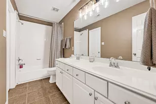 13602 Darby Rose Ln, Houston, TX 77044 - Photo 30