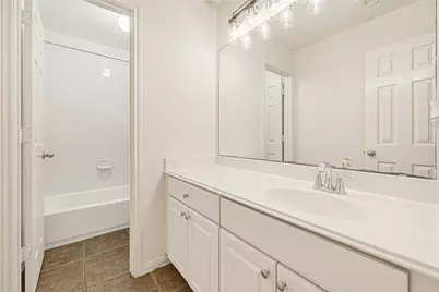 13602 Darby Rose Lane, Houston, TX 77044 - Photo 32