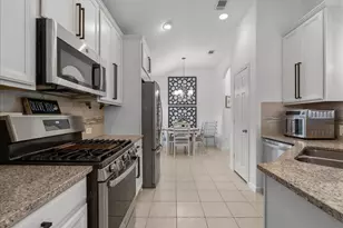 2120 Llerena Ln, League City, TX 77573 - Photo 12