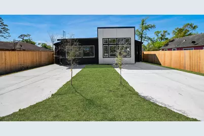 8106 Locksley Street, Houston, TX 77078 - Photo 42