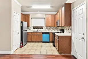 14334 Summer Garden Dr, Houston, TX 77083 - Photo 6