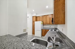 2213 S Braeswood Blvd, Houston, TX 77030 - Photo 8