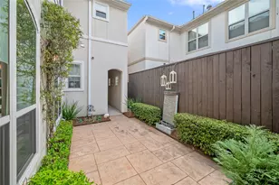 1339 Afton St, Houston, TX 77055 - Photo 2