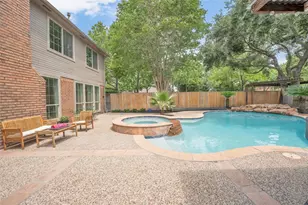 7318 Starbridge Dr, Houston, TX 77095 - Photo 30