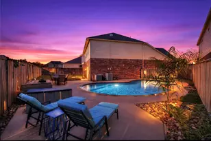 19022 Greenleaf Ridge Ct, Cypress, TX 77429 - Photo 2