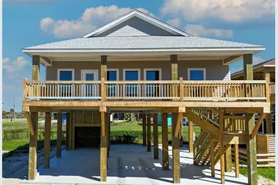 966 Mary Ann, Crystal Beach, TX 77650 - Photo 16