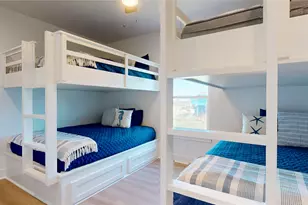 966 Mary Ann, Crystal Beach, TX 77650 - Photo 14