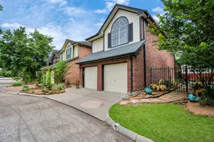 12906 Kingsbridge Ln, Houston, TX 77077 - Photo 32