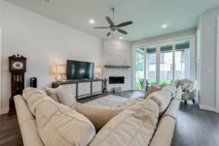 308 Mallory Ct, Montgomery, TX 77316 - Photo 22