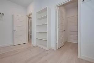 8927 Grovner Pl, Houston, TX 77055 - Photo 26