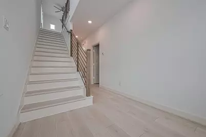 8927 Grovner Place, Houston, TX 77055 - Photo 28