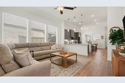 12019 Perch Drive, Mont Belvieu, TX 77523 - Photo 4