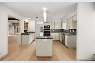 11502 Olympia Drive, Houston, TX 77077 - Photo 12