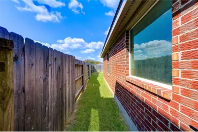 2922 Halcyon Time Trail, Houston, TX 77045 - Photo 24