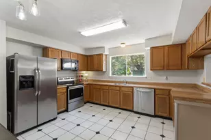 4835 Ingleside Ct, Spring, TX 77388 - Photo 14