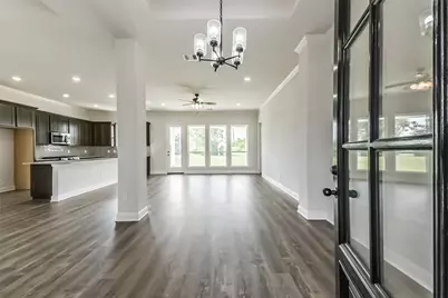 6427 Tomahawk, Baytown, TX 77523 - Photo 2