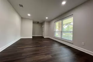 10903 Albury Dr, Houston, TX 77096 - Photo 4