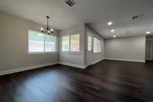 10903 Albury Dr, Houston, TX 77096 - Photo 6