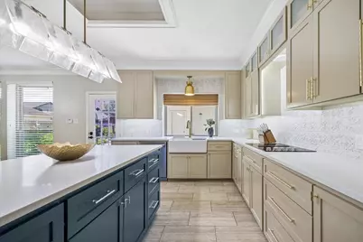 906 Venice Street, Sugar Land, TX 77478 - Photo 10