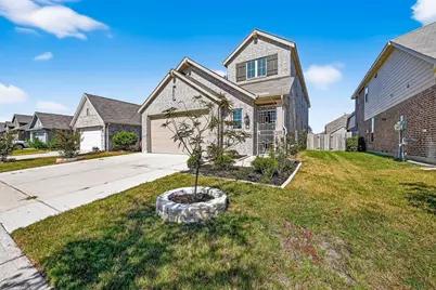 5018 Chestnut Orchard Drive, Houston, TX 77066 - Photo 2