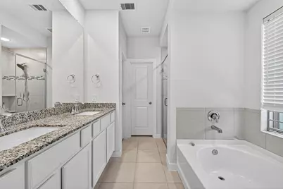 5018 Chestnut Orchard Drive, Houston, TX 77066 - Photo 20