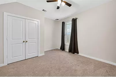 5018 Chestnut Orchard Drive, Houston, TX 77066 - Photo 12