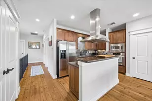 107 Riley Ln, Houston, TX 77003 - Photo 6