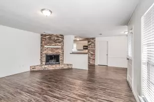 26218 Maplewood Dr, Oak Ridge North, TX 77386 - Photo 8