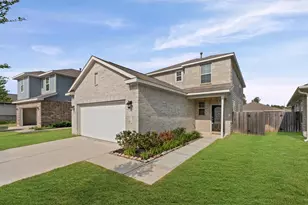 10818 Catclaw Ct, Tomball, TX 77375 - Photo 2