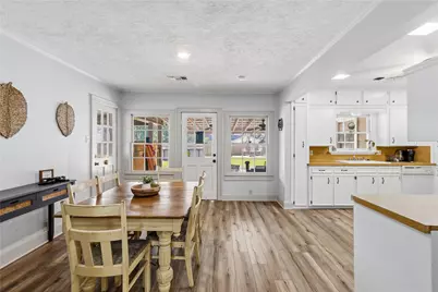 1902 Edgewood Street, Liberty, TX 77575 - Photo 12