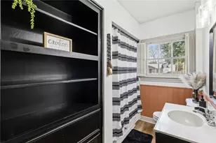 1902 Edgewood St, Liberty, TX 77575 - Photo 38