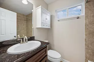 5106 Pinemont Pl, Houston, TX 77092 - Photo 12