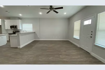 5225 E Houston Road #A, Houston, TX 77028 - Photo 10