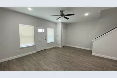 5225 E Houston Road #A, Houston, TX 77028 - Photo 2