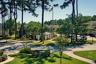 13600 Breton Ridge St, Houston, TX 77070 - Photo 32