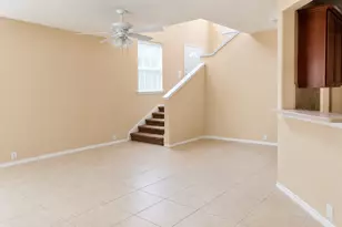 13600 Breton Ridge St, Houston, TX 77070 - Photo 8