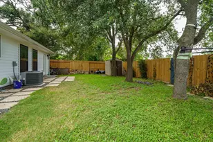 6518 Kury Ln, Houston, TX 77008 - Photo 34