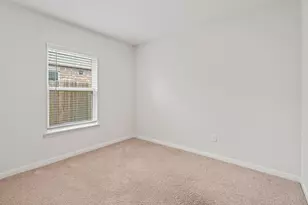 25461 Black Spruce Dr, Cleveland, TX 77328 - Photo 22