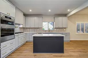 9582 Doliver Dr, Houston, TX 77063 - Photo 12