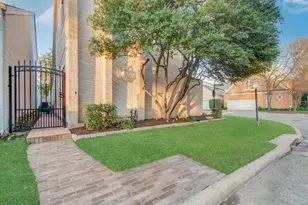 9582 Doliver Dr, Houston, TX 77063 - Photo 2