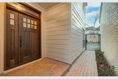 9582 Doliver Drive, Houston, TX 77063 - Photo 4