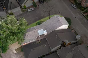 9582 Doliver Dr, Houston, TX 77063 - Photo 34