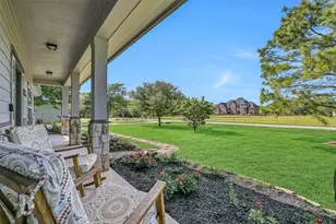 1404 Hollier Rd, Friendswood, TX 77546 - Photo 6