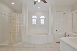 8114 Hideaway Lake Cir, Spring, TX 77389 - Photo 22